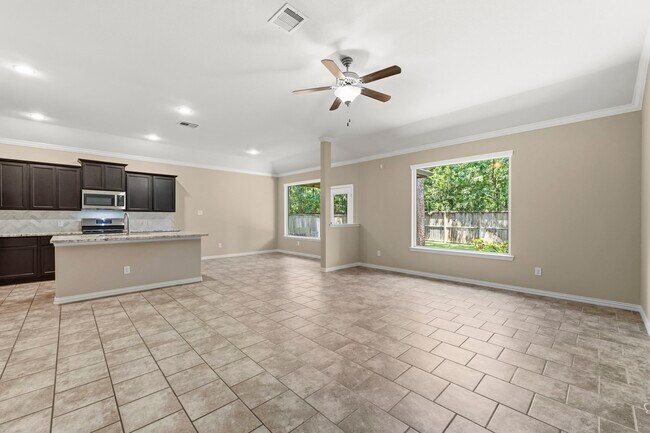 Building Photo - 34 Sawbridge Cir