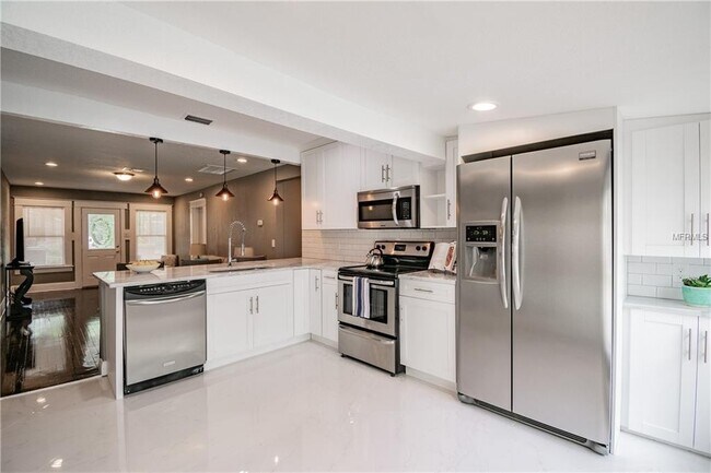 Building Photo - 3/2 Seminole Heights Bungalow