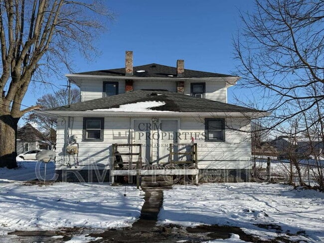 Building Photo - 811 N Webster St