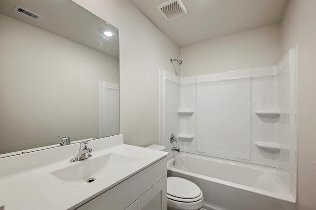 Building Photo - 10410 Red Cardinal Dr