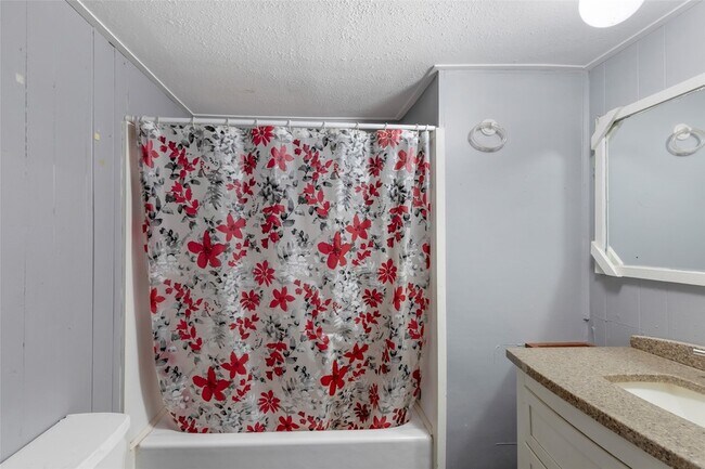 Building Photo - 10821 TX-150