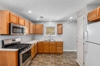 Building Photo - 1308 Leonard St NW
