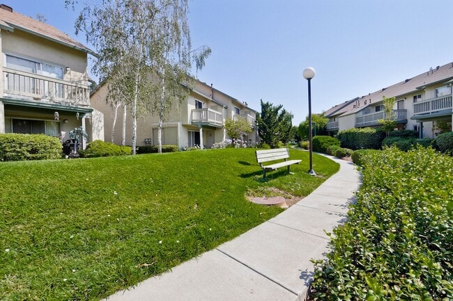 Building Photo - Hidden Silicon Valley Oasis! 2BR/2.5BA Townhome with TWO Private Patios, 2 Dedicated Parking Spac...
