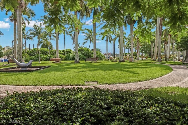 Building Photo - 1351 Curlew Ave