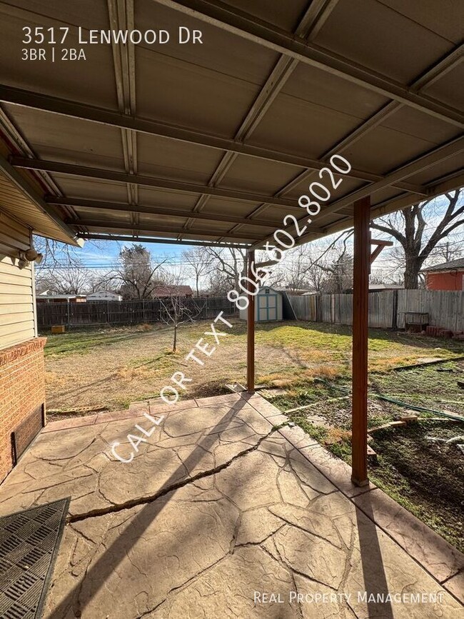 Building Photo - 3 bedroom home in Paramount!