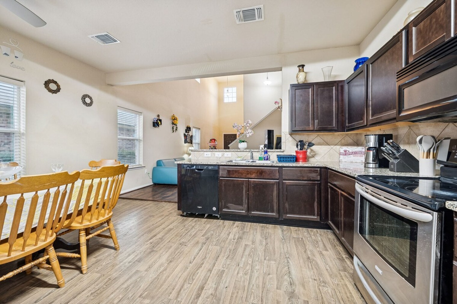 Building Photo - 3204 Ortman Dr