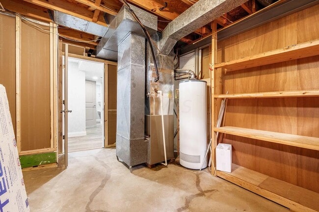 Building Photo - 2125 Scottingham Dr