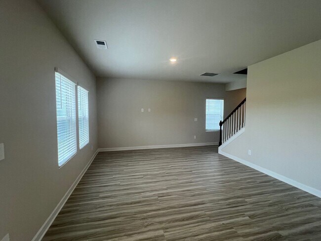 Building Photo - BRAND NEW - 3 Bed/2.5 Bath Home - Conover ...