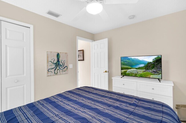 Building Photo - 308 A St