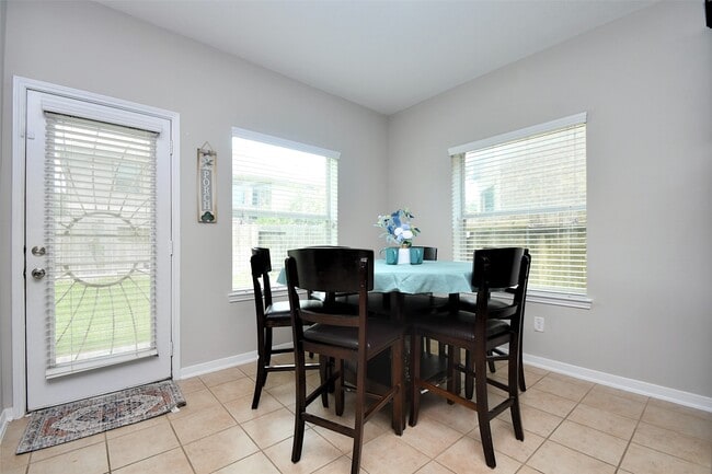 Building Photo - 6027 Opal Crest Ln