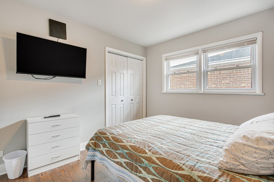 Building Photo - 12831 S Morgan St