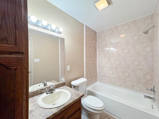 Building Photo - 4248 Dorel Dr