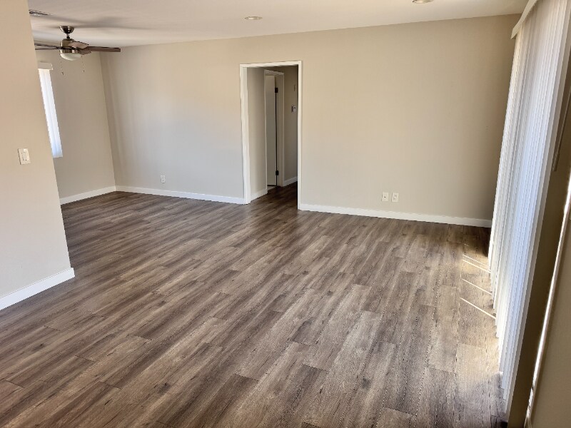 Building Photo - 507 E Cedar Ave