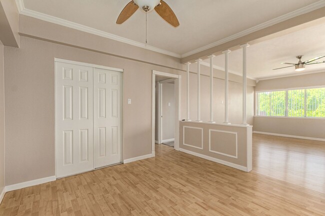 Building Photo - Renovated Urban Penthouse in Downtown Phoe...