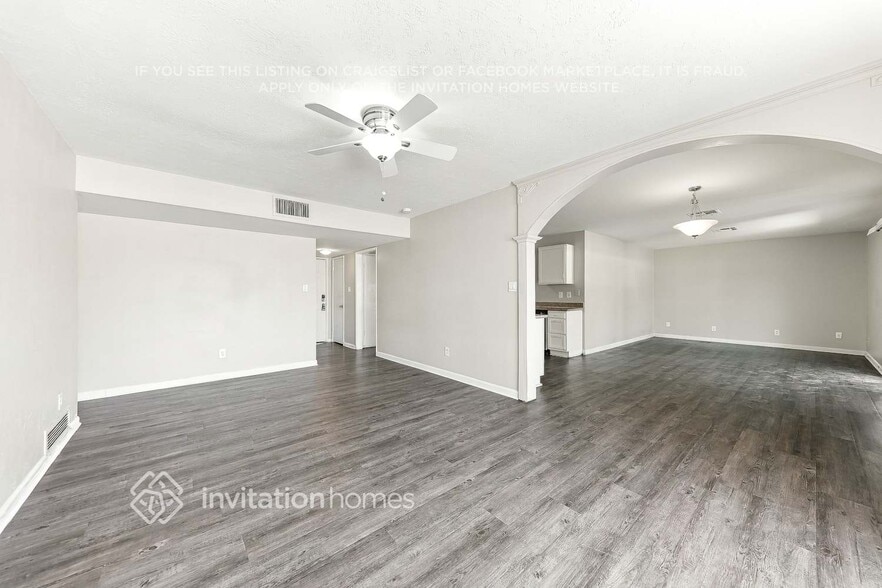 Building Photo - 3410 W Orchid Ln