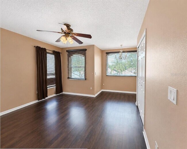 Building Photo - 9407 Chart House Ct