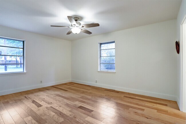 Building Photo - 3611 Galway Ln
