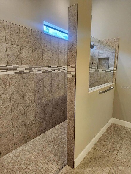 Building Photo - 14536 Eagle Branch Dr