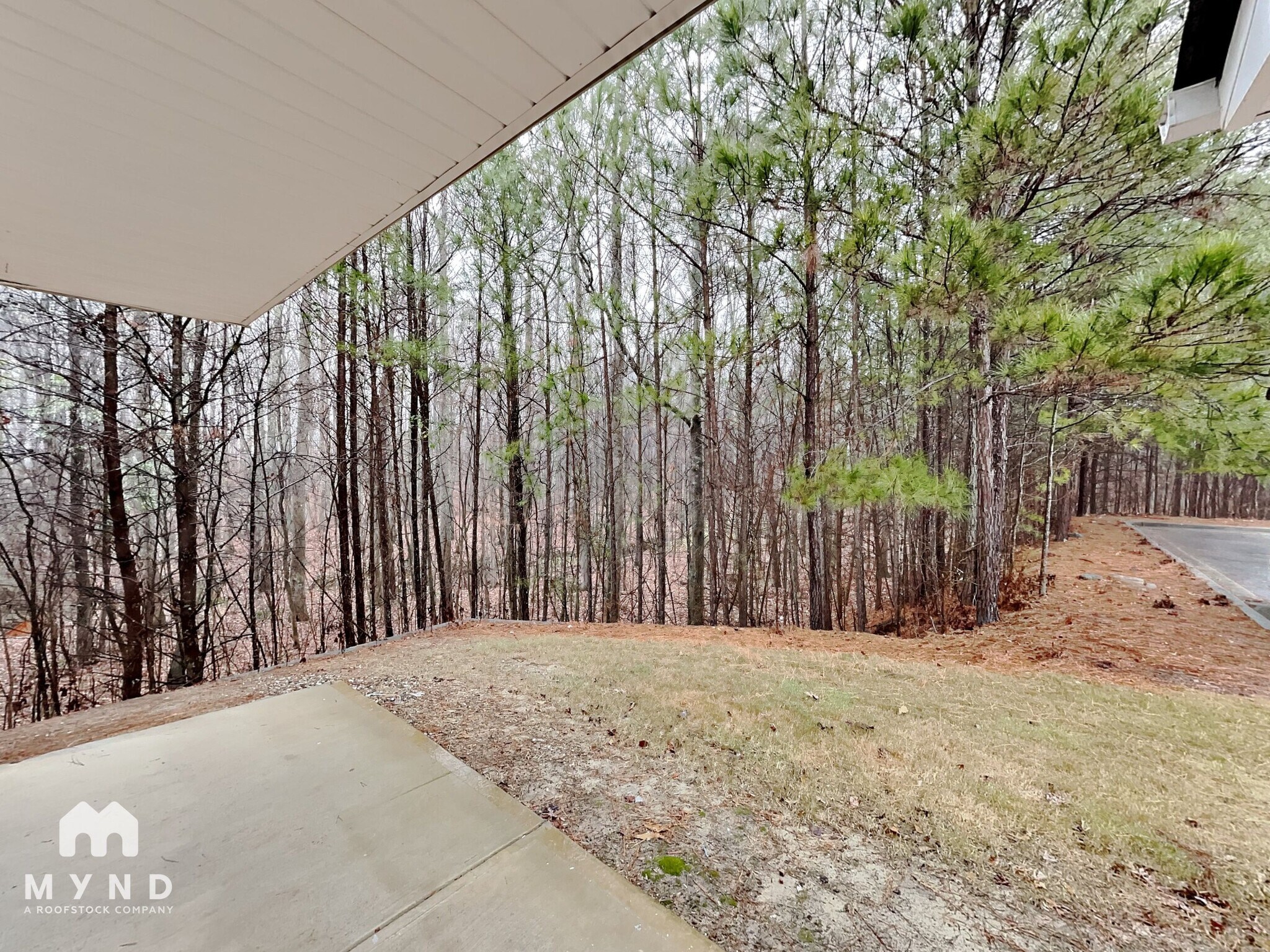 Building Photo - 331 Ashigan St