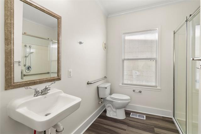 Building Photo - 3111 St Thomas St