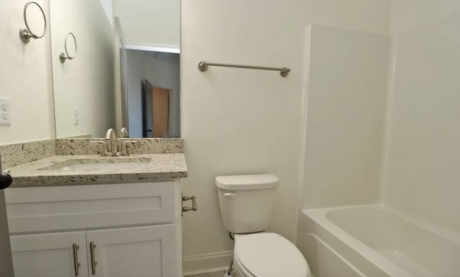 Building Photo - Pre-Leasing for the 26-27 School Year! Brand New Duplex In The Sought After Rosewood Columbia Are...