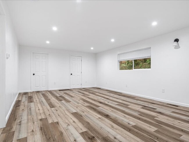 Building Photo - 14842 Canyon 1 Rd