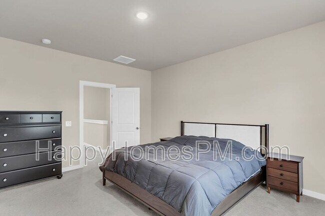 Building Photo - 1041 Old Cypress Run