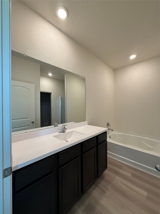 Building Photo - 413 Texas Olive Dr