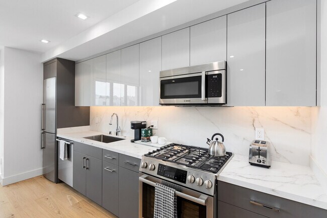 Building Photo - 761 Minna St