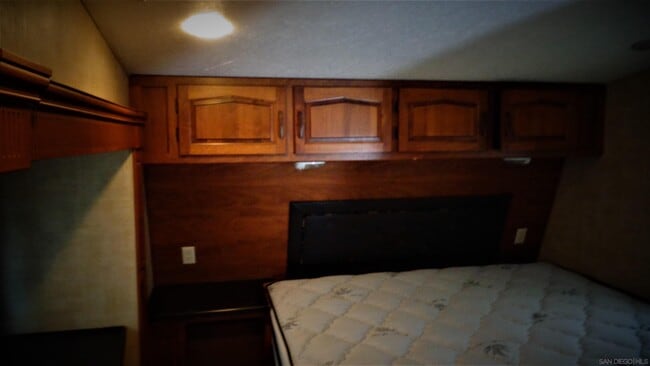 Building Photo - 28560 Lilac Rd