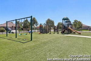 Building Photo - 10443 De Gonzalo Way