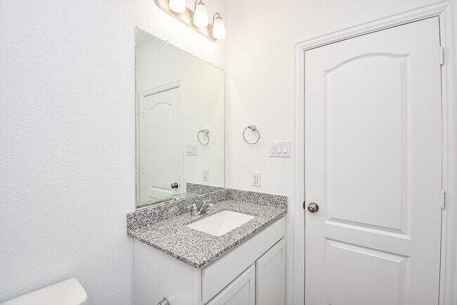 Building Photo - 31326 Black Frst Xing