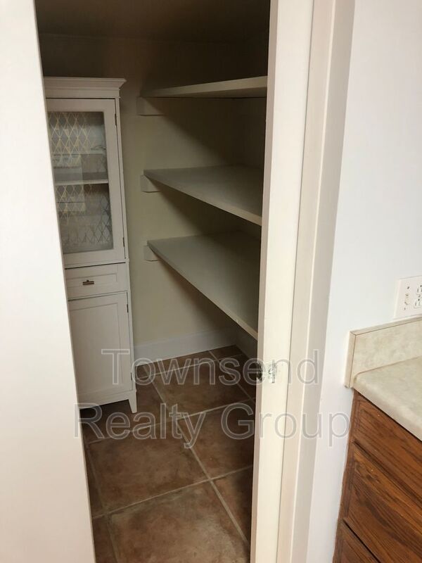 Building Photo - 1401 Byerly Ct