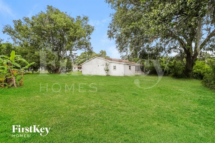Building Photo - 1025 Sunrise Ct