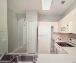 Building Photo - 17800 NW 73rd Ave