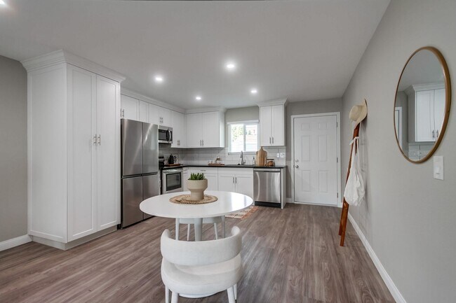 Interior Photo - Chai of Escondido