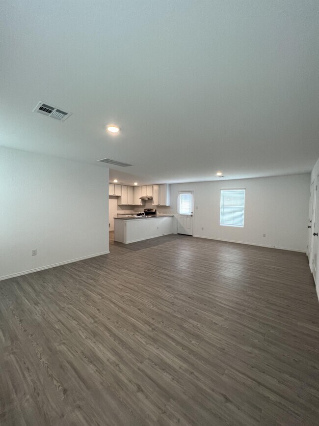 Building Photo - 13819 Llama Pl