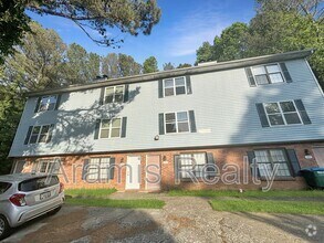 Building Photo - 3036 Destin Cir