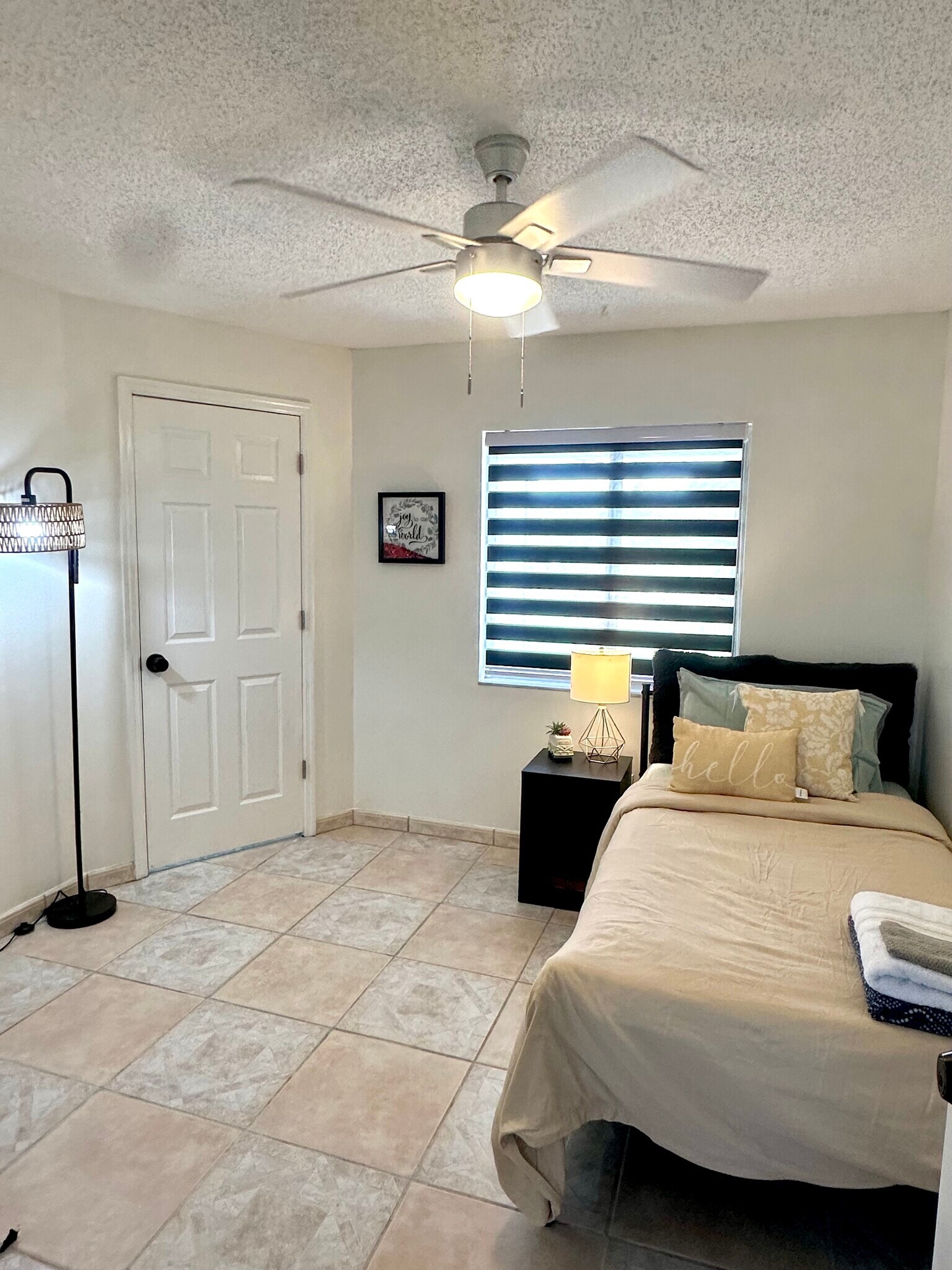 Building Photo - 8453 Mattituck Cir