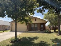 Building Photo - 5506 Holly Oak Ln