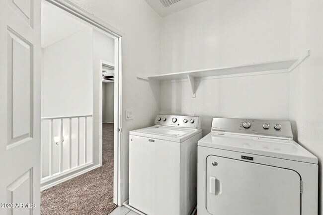 Building Photo - 2135 Tobias Way