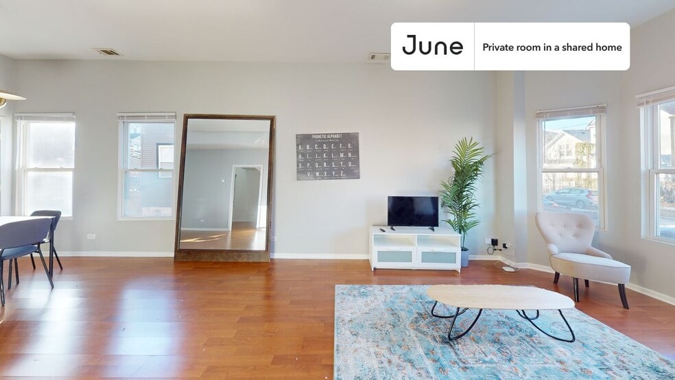 Building Photo - Room in Shared 3 bed/1 bath home