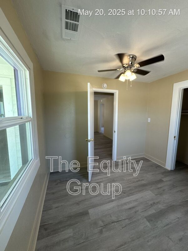 Building Photo - 3349 N Anderson Rd