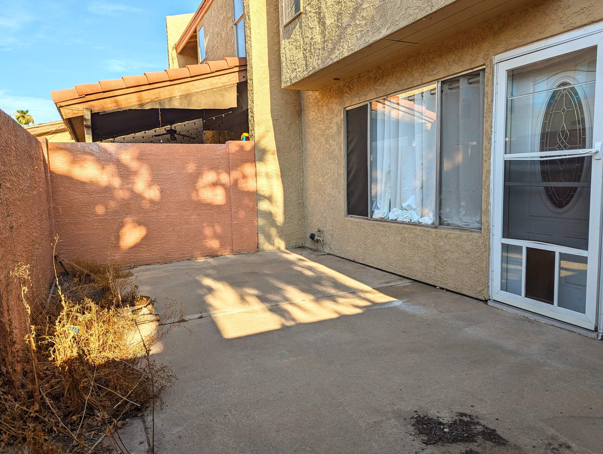 Building Photo - 4406 W Palmaire Ave