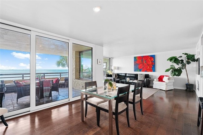 Building Photo - 5700 Mariner St