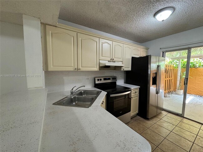 Primary Photo - 7497 W 22nd Ave