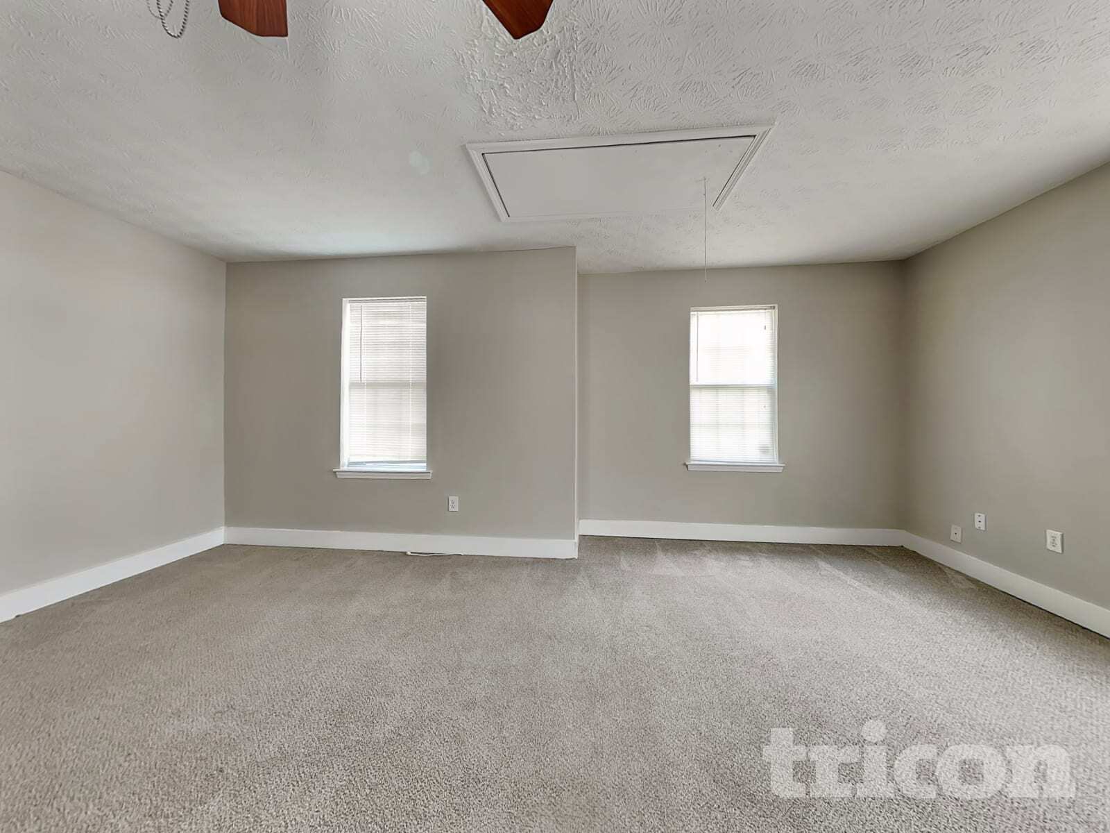 Building Photo - 225 Nina Cir