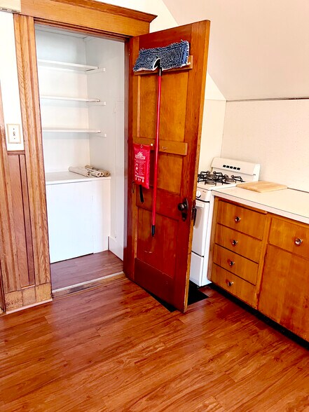 Kitchen - pantry closet (3’4” x 3’1.5”) - 96 Lawrence St