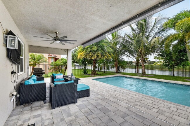 Building Photo - 8890 Cobblestone Point Cir