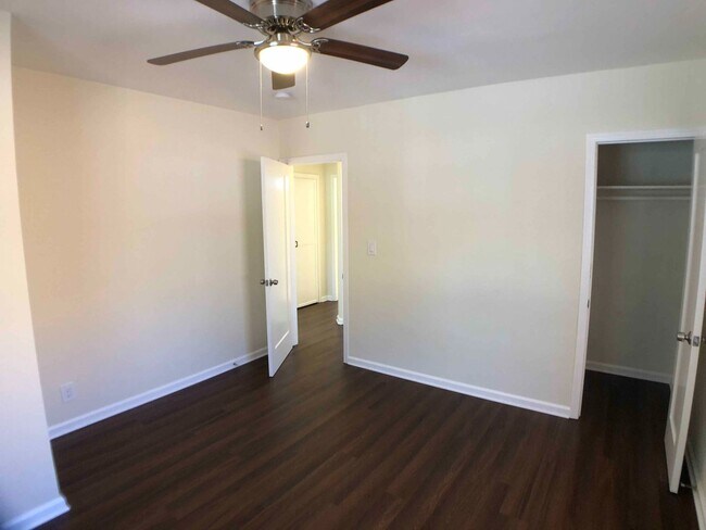 Building Photo - 4080-4084 Leimert Blvd (On sale)